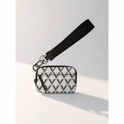 vevolora RFID compact wristlet wallet in I&R Signature